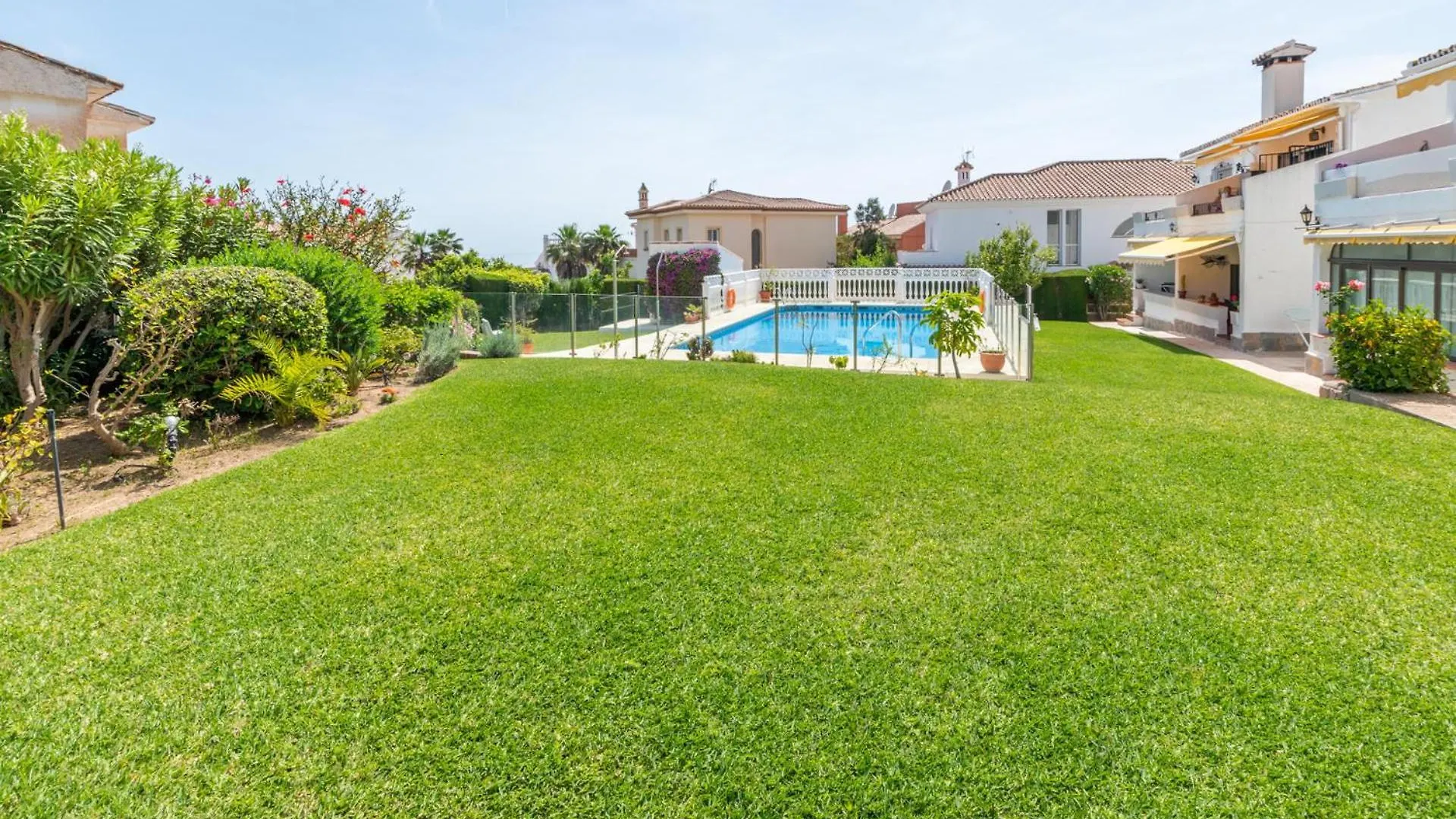 Apartment Spacious 3Br In Miraflores Near All Amenities Malaga