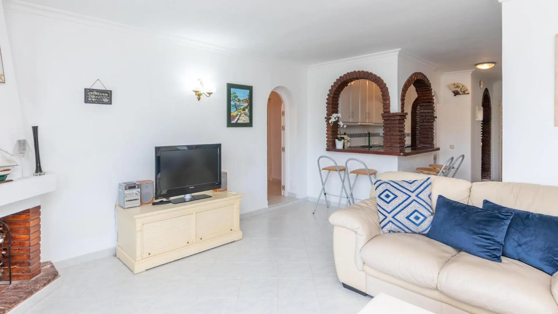 Spacious 3Br In Miraflores Near All Amenities Malaga Apartment