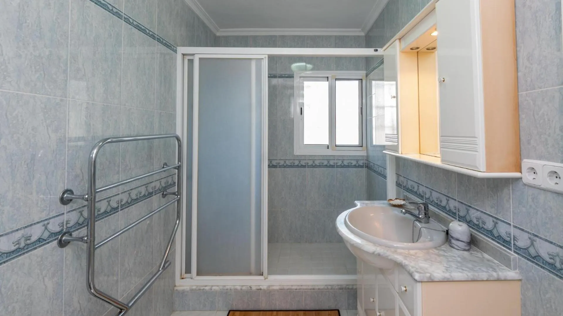 Spacious 3Br In Miraflores Near All Amenities Malaga 0*,  Spain