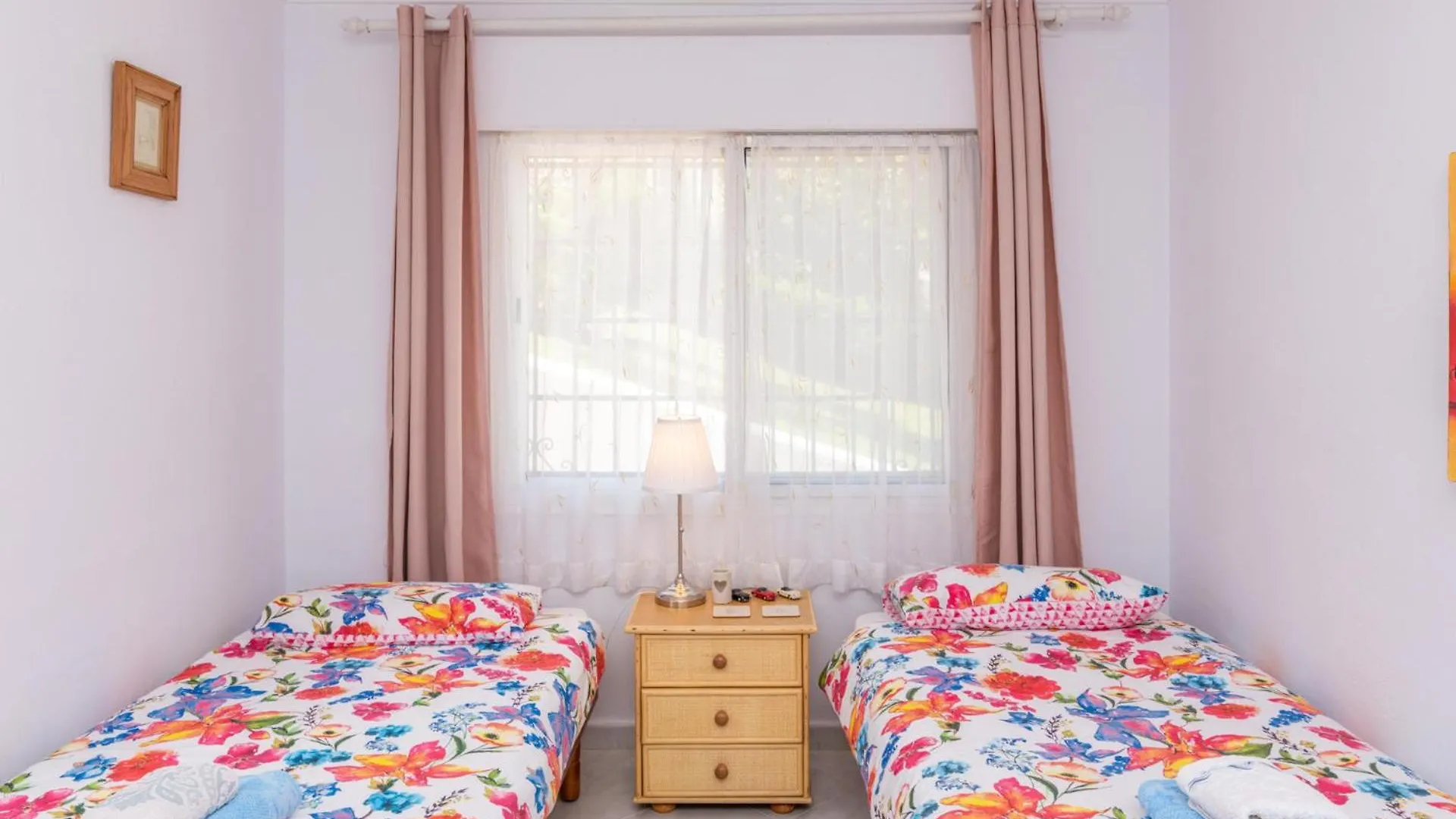 Spacious 3Br In Miraflores Near All Amenities Malaga