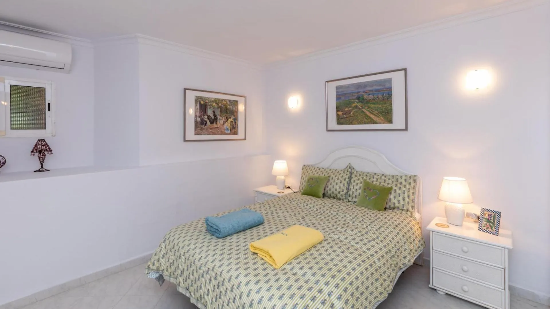 Spacious 3Br In Miraflores Near All Amenities Malaga 0*,